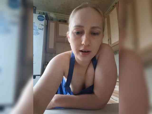 Sladkie002 webcam