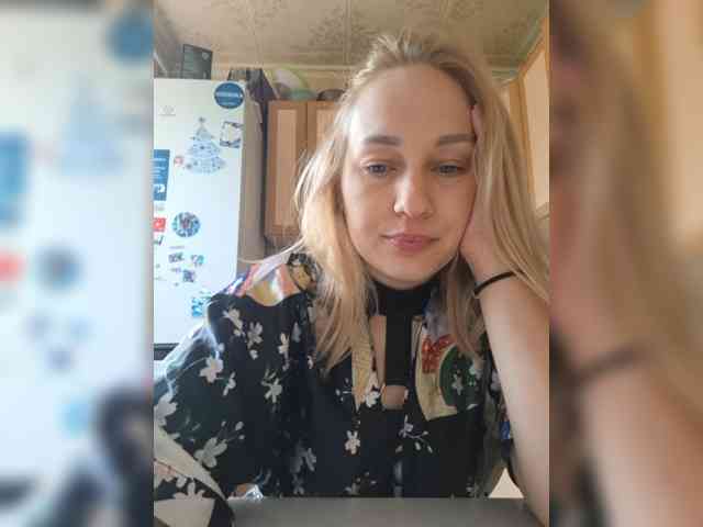 Sladkie002 webcam