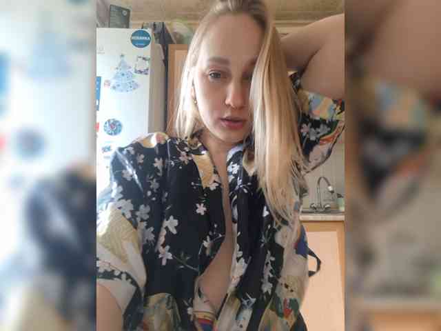 Sladkie002 webcam