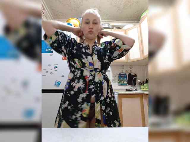 Sladkie002 webcam