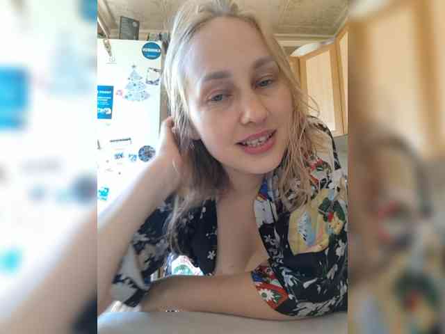 Sladkie002 webcam