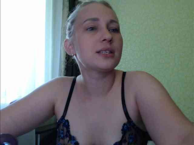 Sladkie002 webcam