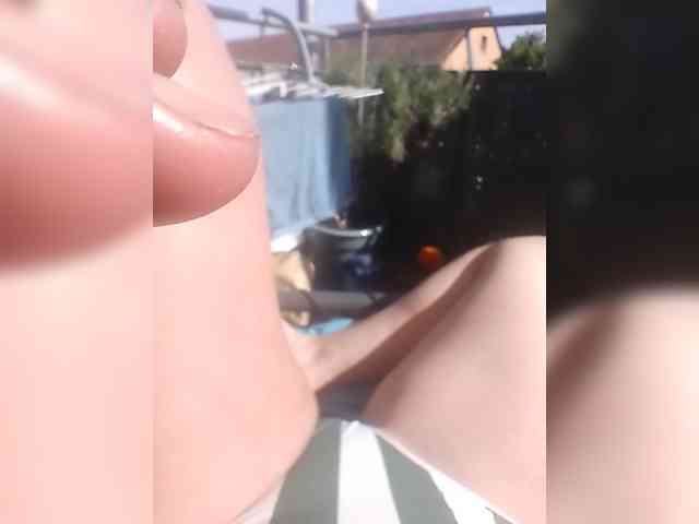 ladywet webcam
