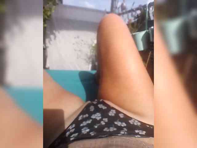 ladywet webcam
