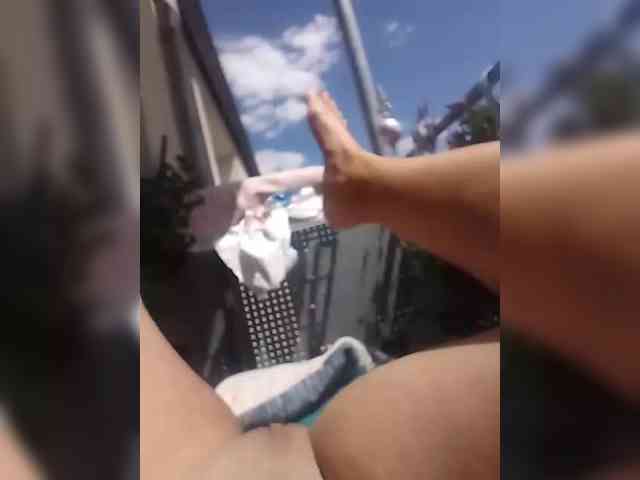 ladywet webcam