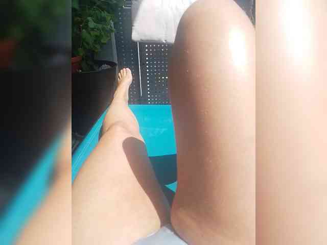 ladywet webcam