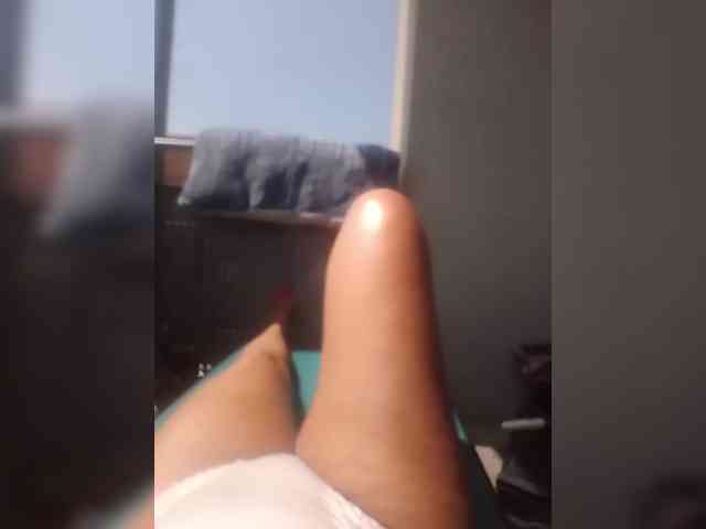 ladywet webcam