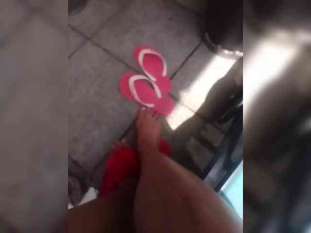 ladywet webcam