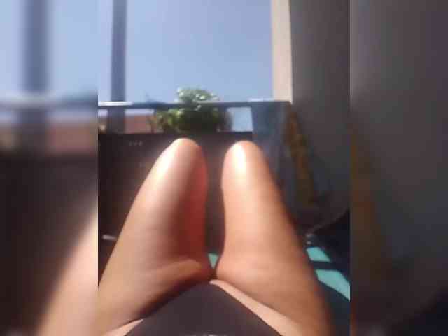ladywet webcam