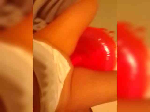 ladywet webcam