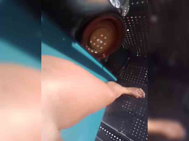 Model: ladywet