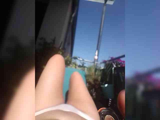 ladywet webcam