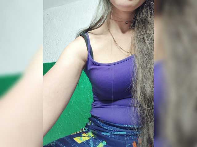 pevicha live cam on BongaCams