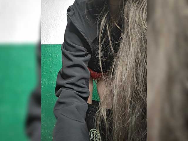 KOTENOCHEK_SEXY_KISA live cam preview