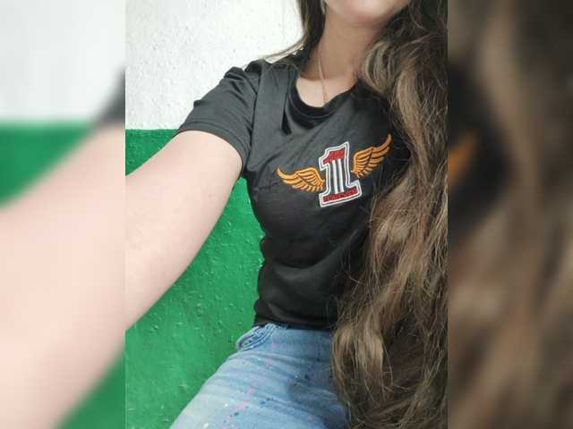 pevicha live cam on BongaCams