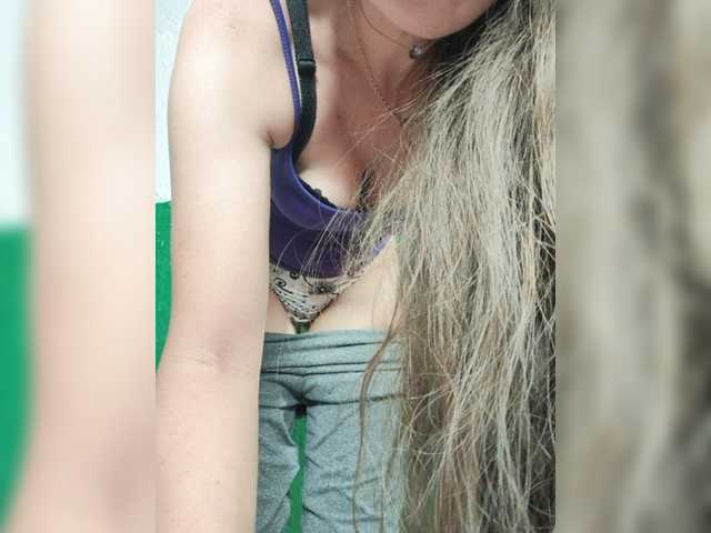 KOTENOCHEK_SEXY_KISA live webcam show