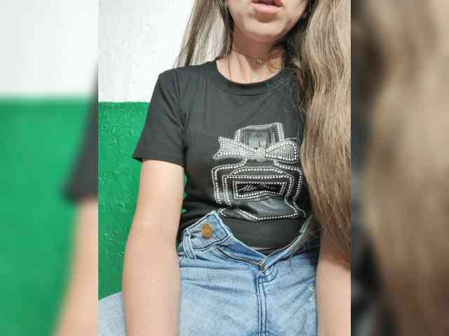 KOTENOCHEK_SEXY_KISA webcam