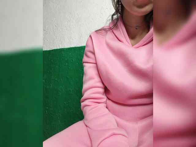 KOTENOCHEK_SEXY_KISA webcam