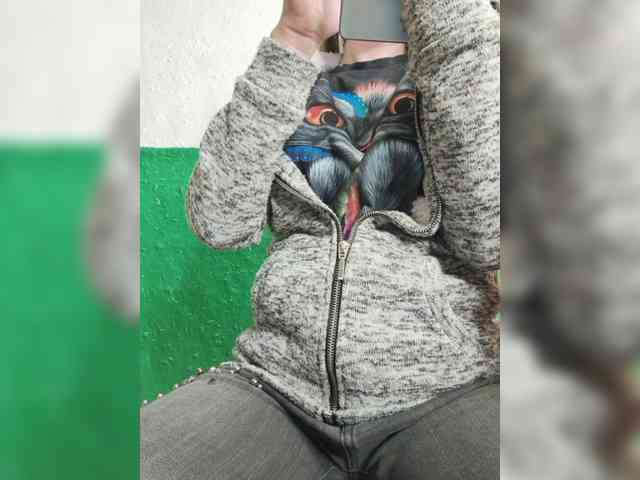 KOTENOCHEK_SEXY_KISA webcam