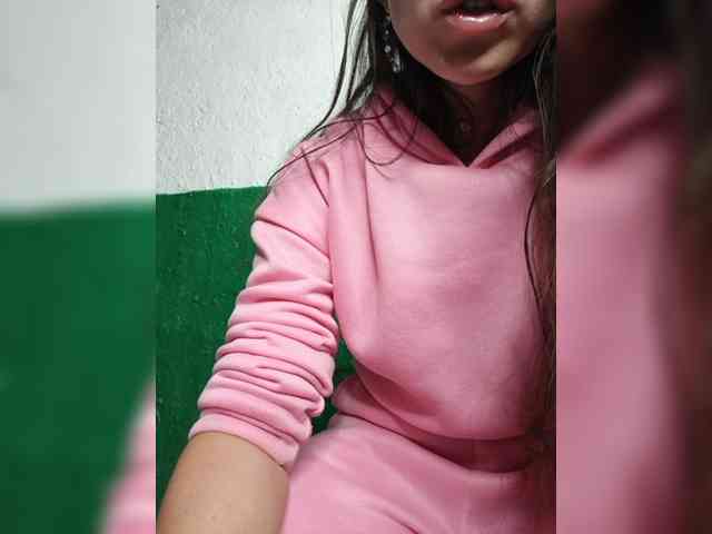 KOTENOCHEK_SEXY_KISA webcam