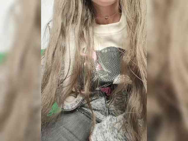 KOTENOCHEK_SEXY_KISA webcam