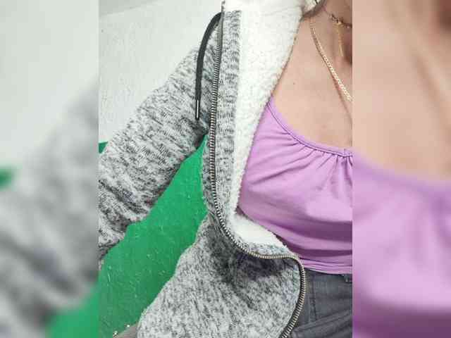 KOTENOCHEK_SEXY_KISA webcam