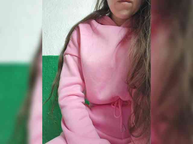 KOTENOCHEK_SEXY_KISA webcam