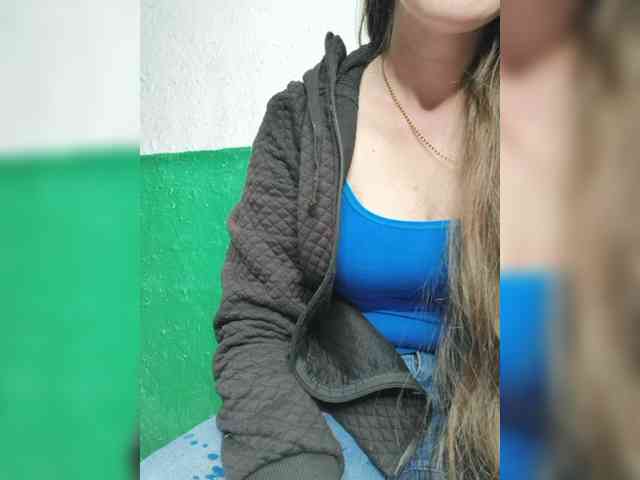 KOTENOCHEK_SEXY_KISA webcam