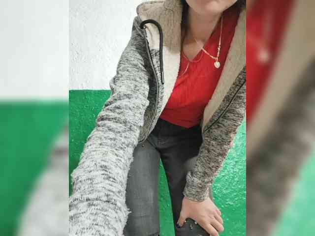 KOTENOCHEK_SEXY_KISA webcam