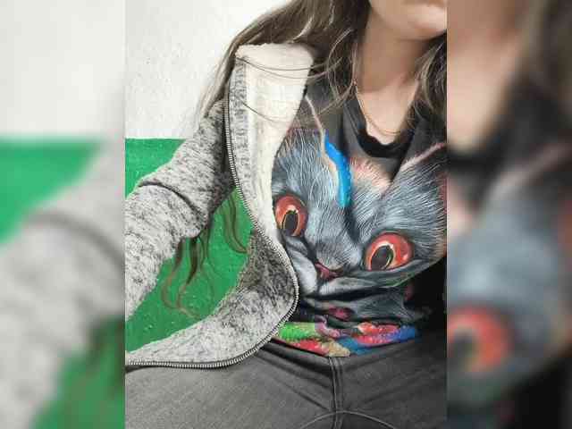 KOTENOCHEK_SEXY_KISA webcam