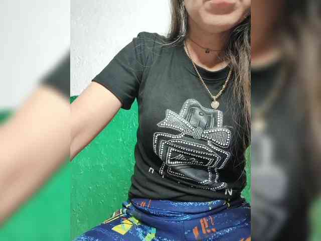 KOTENOCHEK_SEXY_KISA webcam