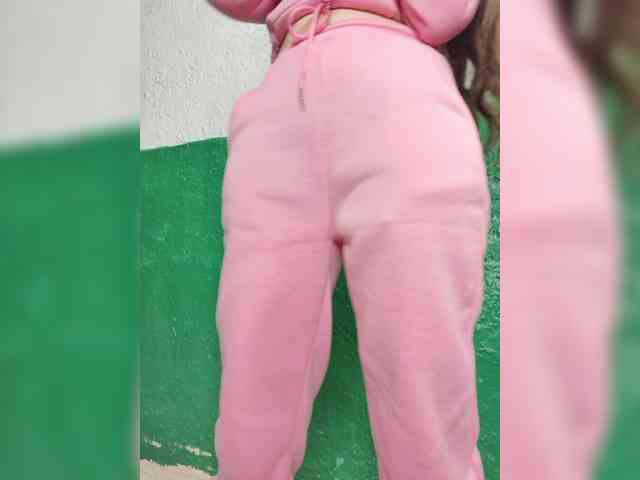 KOTENOCHEK_SEXY_KISA webcam