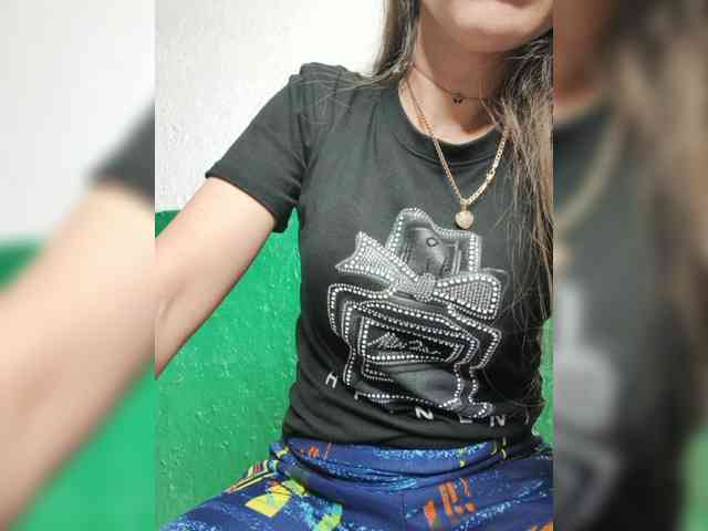 KOTENOCHEK_SEXY_KISA webcam