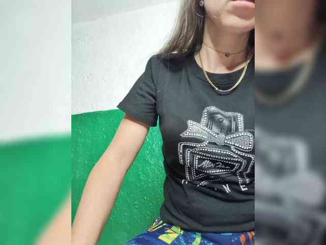KOTENOCHEK_SEXY_KISA webcam