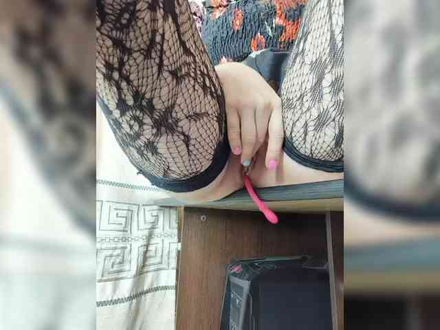 KOTENOCHEK_SEXY_KISA webcam