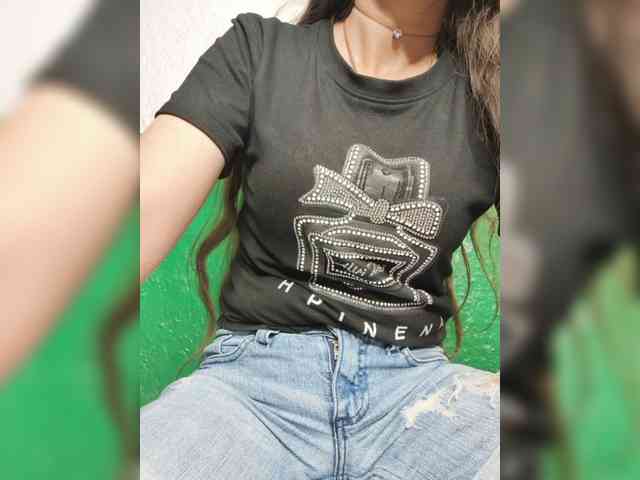 KOTENOCHEK_SEXY_KISA webcam