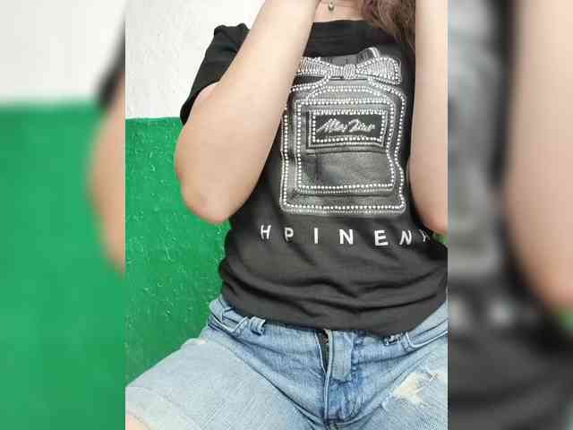 KOTENOCHEK_SEXY_KISA webcam
