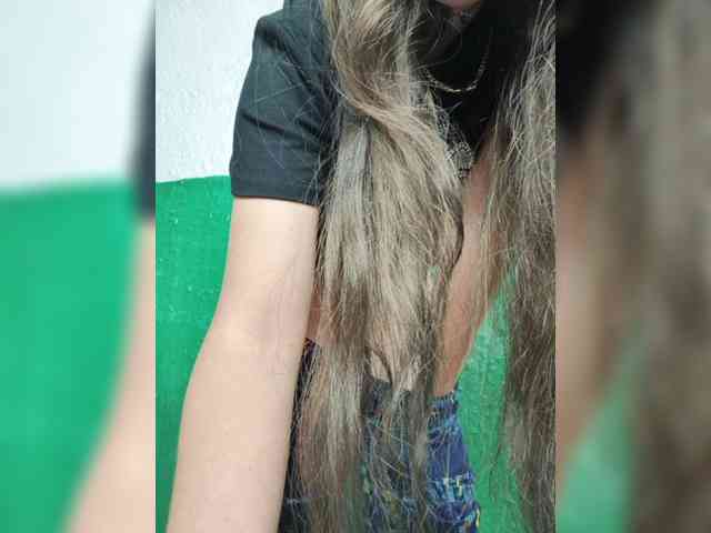 KOTENOCHEK_SEXY_KISA webcam