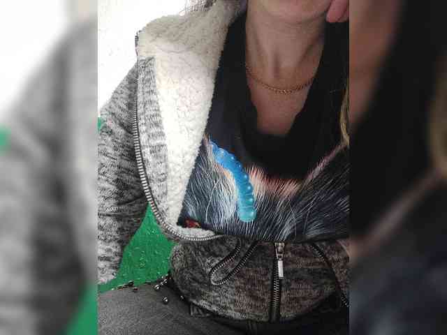KOTENOCHEK_SEXY_KISA webcam