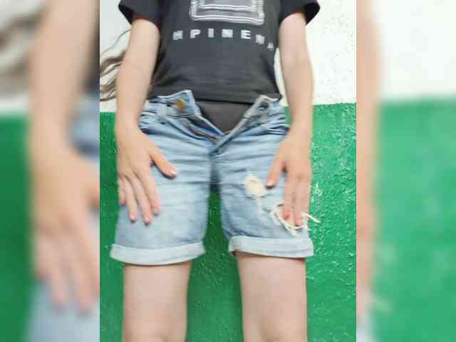 KOTENOCHEK_SEXY_KISA webcam