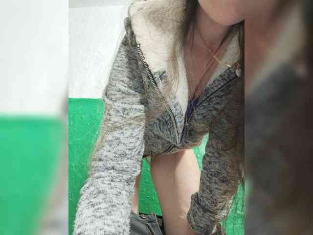 KOTENOCHEK_SEXY_KISA webcam
