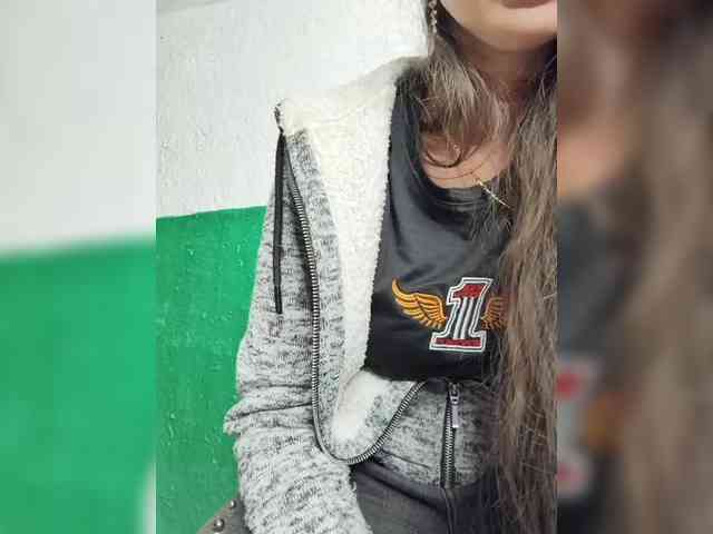 KOTENOCHEK_SEXY_KISA webcam