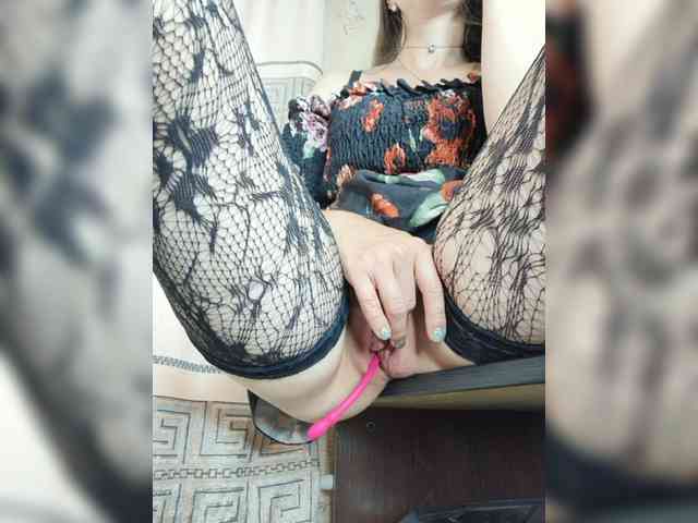 KOTENOCHEK_SEXY_KISA webcam