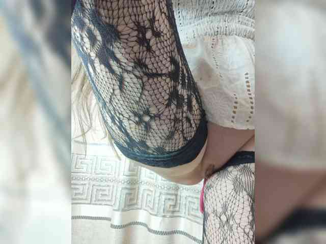 KOTENOCHEK_SEXY_KISA webcam