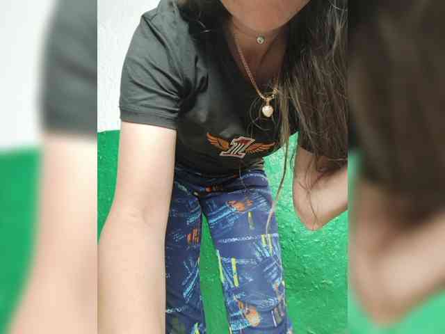KOTENOCHEK_SEXY_KISA webcam