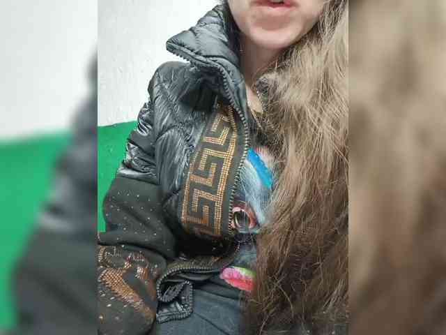 KOTENOCHEK_SEXY_KISA webcam