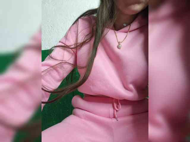 KOTENOCHEK_SEXY_KISA webcam