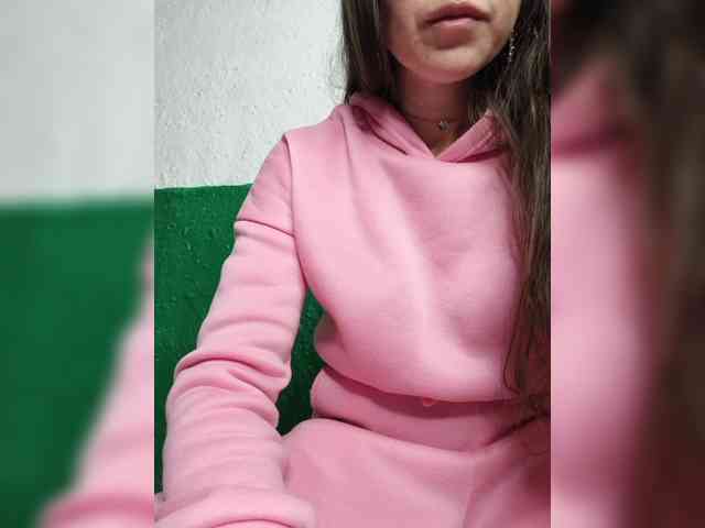 KOTENOCHEK_SEXY_KISA webcam