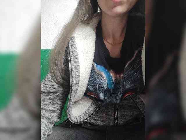 KOTENOCHEK_SEXY_KISA webcam