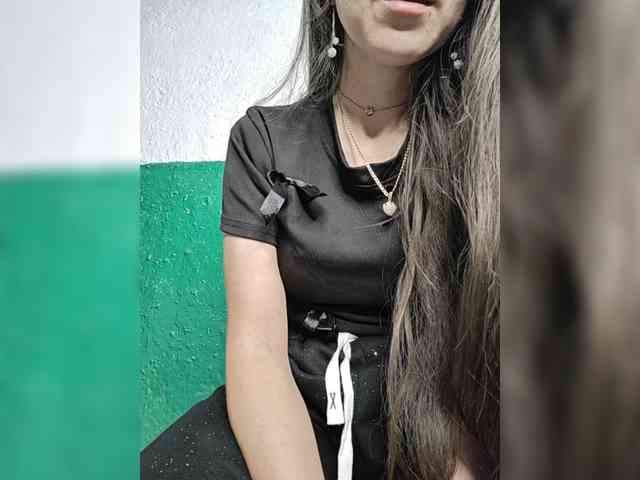 KOTENOCHEK_SEXY_KISA webcam